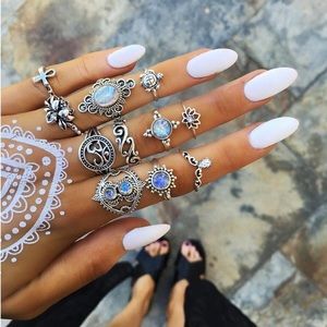 11 Piece Set of Vintage Geometric Boho Rings